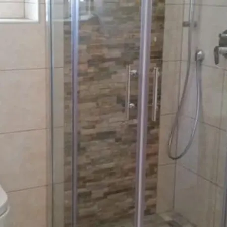 Rustica St - Two-bedroom With Balcony And Shared Pool Prizemlje